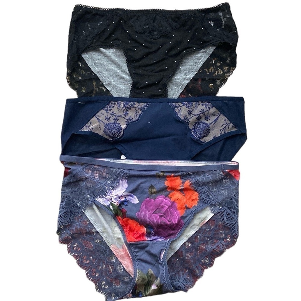 Soma 3 Pairs of Panties Bundle High Leg Hipster Lace Floral Polka Dots Small